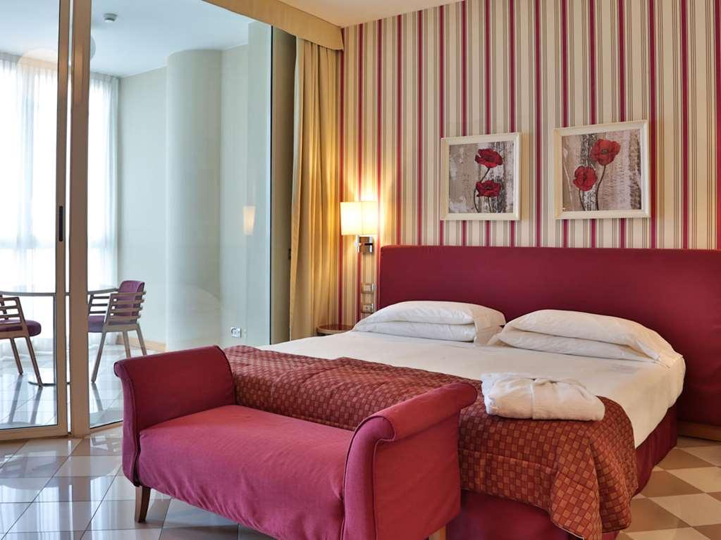Una Hotels The One Milano Hotel & Residence San Donato Milanese Camera foto