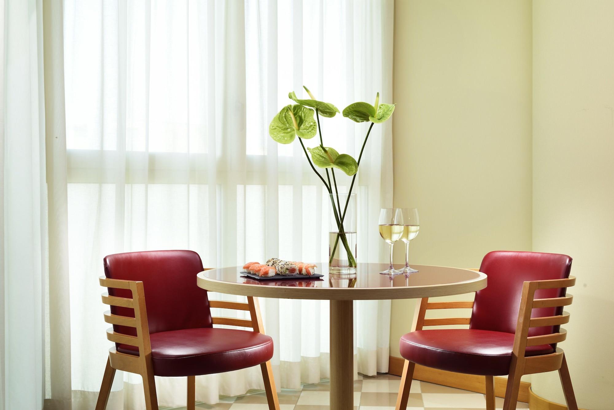 Una Hotels The One Milano Hotel & Residence San Donato Milanese Esterno foto
