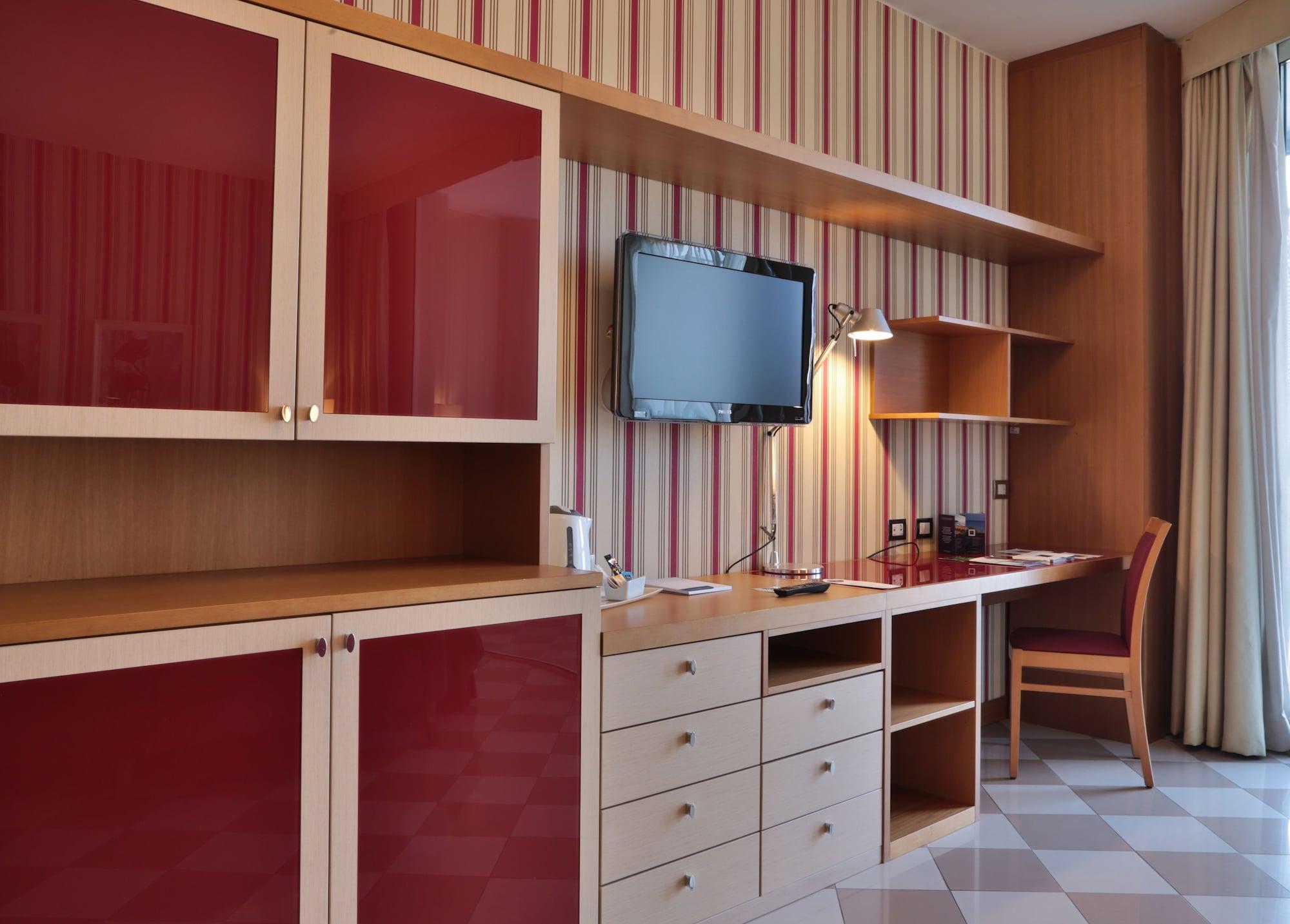 Una Hotels The One Milano Hotel & Residence San Donato Milanese Esterno foto