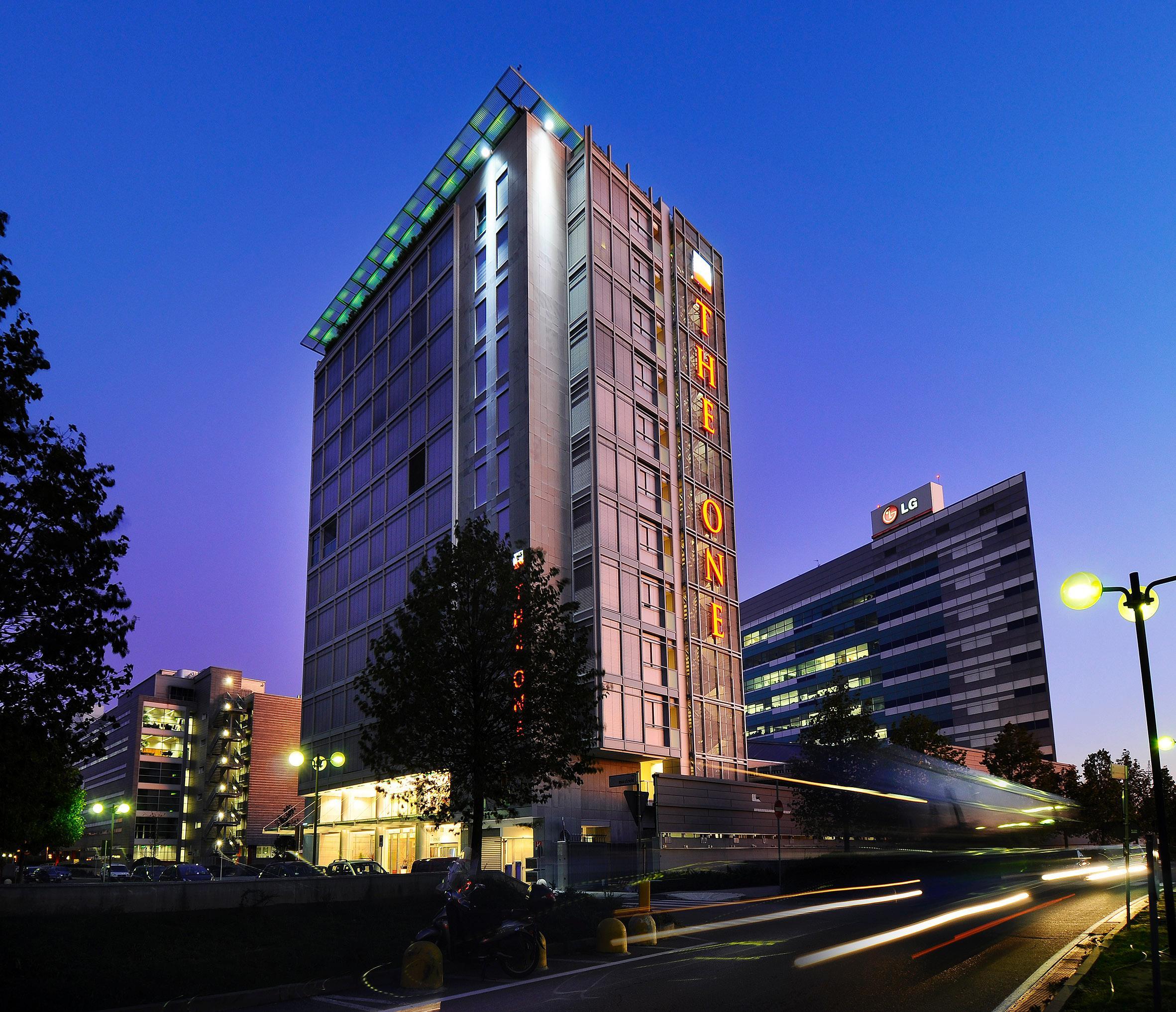 Una Hotels The One Milano Hotel & Residence San Donato Milanese Esterno foto